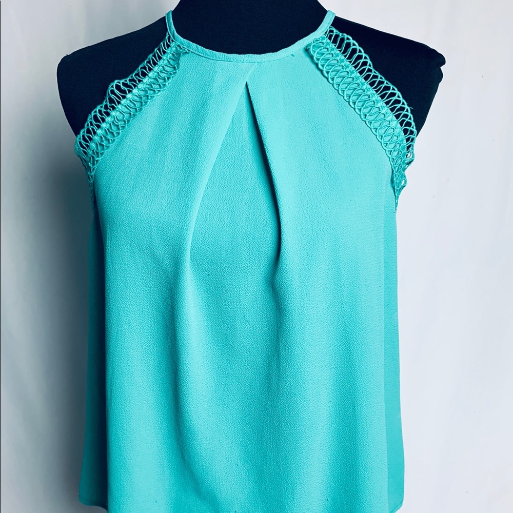 Women’s tank top green blouse small